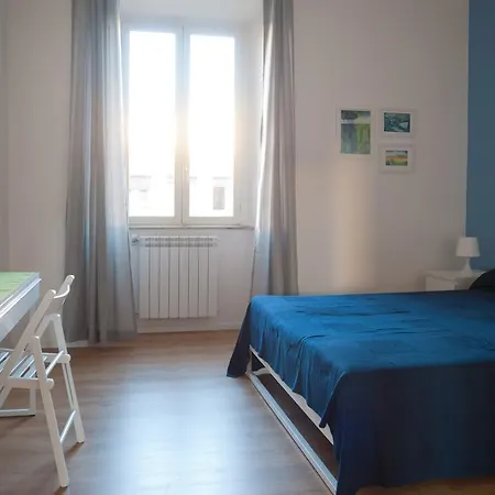 Welcome Friends Rome Room photo